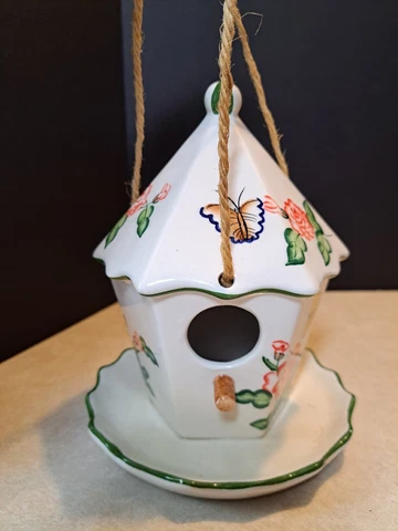 Decorative Ceramic Birdhouse Roses Butterlies 7 1/2" Tall Cover