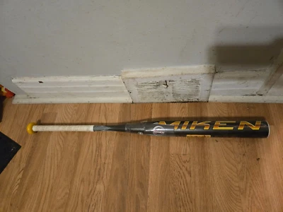 Bate de softbol lanzamiento lento Miken Triad 3 Maxload STRIMA ASA 26 OZ NUEVO Foto 1 de 4