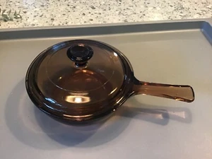 Pyrex Corning Vision Ware Amber Brown Glass .5 L Sauce Pan Pot W/Lid - Picture 1 of 5