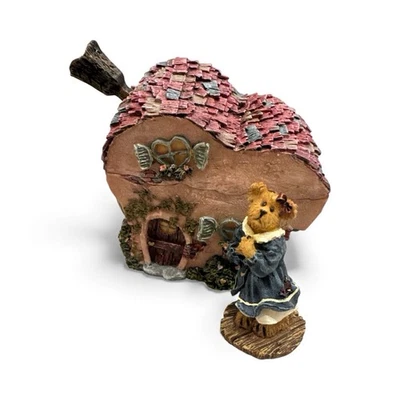 Figura Boyds Bear Village Route 33 1/3 Miss Trueloves Hearts Desire 2E 19906 Foto 1 de 4