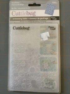 Cuttlebug Provo Craft Plastic 3D Embossing Folders SNOWFLAKES 37-1140 - Picture 1 of 3