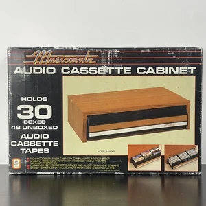 - Nuevo de Lote Antiguo - Gabinete de casete de audio Musicmate de colección con capacidad para 30 casetes - Nuevo - - Imagen 1 de 9