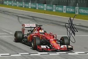 Sebastian Vettel Hand Signed 12x8 Photo F1 Scuderia Ferrari 16. - Picture 1 of 1