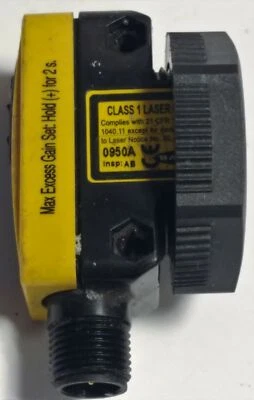 Banner Engineering QS30LLPQ Photoelectric Proximity Sensor - Image 1 of 3