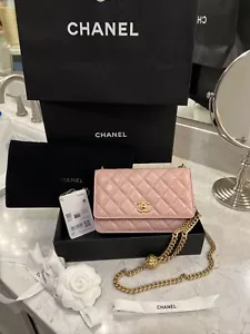 Authentic Chanel 2023 Lambskin Quilted Sweet Camellia Wallet on Gold Chain Pink - Picture 1 of 12