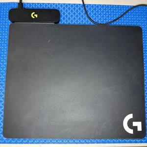 Système de charge sans fil Logitech G Powerplay (943-000109) testé sans pièce - Photo 1/5