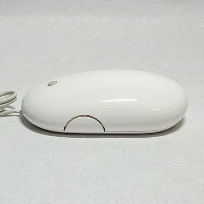 Apple A1152 Wired USB Mighty Mouse   - Image 1 of 4