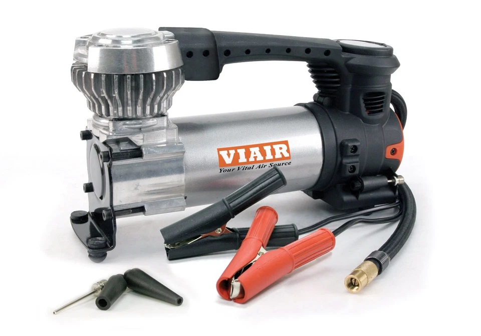 Kit Compresor Portátil VIAIR 88P (12V, 120 Psi, Hasta 33 Neumáticos) Foto 1 de 1