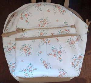 Time and tru mini backpack floral designs - Picture 1 of 5