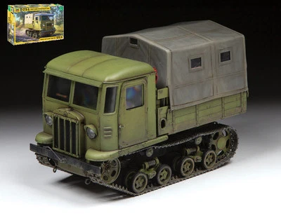 MODELLINO VEICOLI MILITARI ZVEZDA STZ-5 SOVIET ARTILLERY TRACTOR KIT 1:35 - Immagine 1 di 4