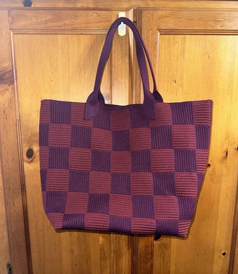 Bolso de Mano Rothy’s The Ligero Precio de Venta sugerido por el fabricante $189 Ciruela a Cuadros Playa Viaje Informal Foto 1 de 4