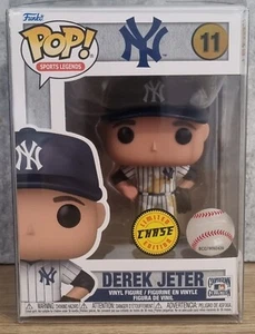 Funko Pop Vinyl - Sports Legends - Derek Jeter (Chase) #11 + Protector - Picture 1 of 9