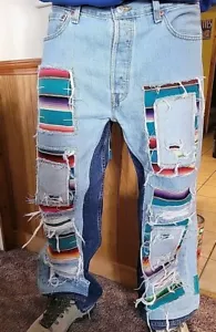Levi's 501 35 x 30 gamba larga Aztec Upcycle rielaborato grunge rovere droga - Foto 1 di 18