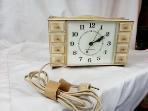 General Electric Hanging Electric Wall Clock Model 2129 Chest of Drawers Vintage - Picture 1 of 9