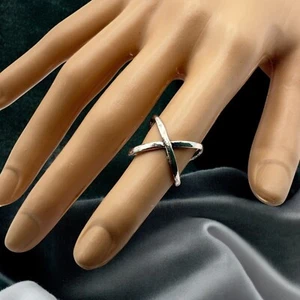 Silver Tone Criss Cross Adjustable Ring Minimalist X Open Design 5.5 - Picture 1 of 7