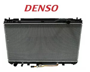 Radiator Denso fits for Lexus ES300 ES330 Toyota Camry Solara Gas 3.0L 3.3L V6 - Picture 1 of 1