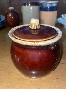  Hull Pottery Brown Drip Glaze Sugar Bowl with Lid Oven Proof USA Era 1927-1954 - Picture 1 of 10
