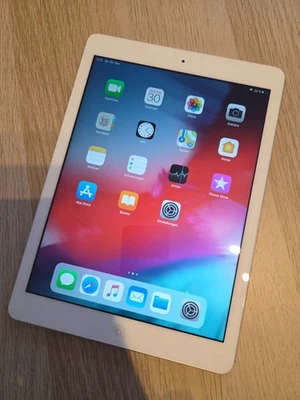 iPad Air | 16 GB | WiFi | Silber - Bild 1 von 4