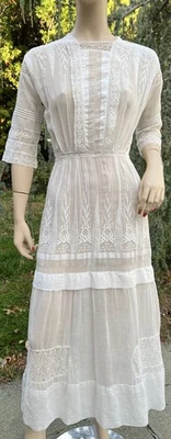 ANTIQUE EDWARDIAN WHITE COTTON DRESS W/ LACE & EMBROIDERY - Image 1 of 4