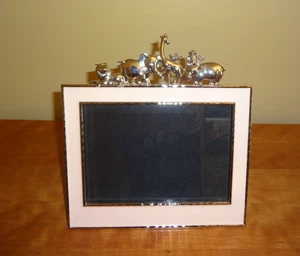 Michael Aram Pink Enamel Frame with Metallic Animal Accent 5" x 7" Photo - Picture 1 of 8