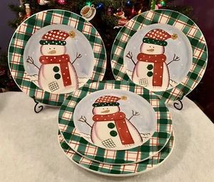 Lot Of 4 Cook’s Bazaar Holiday SNOWMAN 10.5” Dinner Plates: Christmas • Plaid - Picture 1 of 12