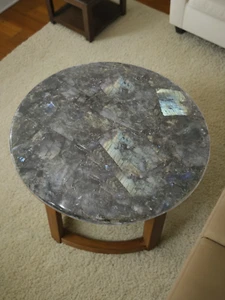 Unique Labradorite Gemstone Table – Artisanal Craftsmanship - Picture 1 of 11
