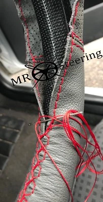 CUBIERTA DE VOLANTE DE CUERO DE DOS TONOS PARA VAUXHALL VELOX 1951-57 PUNTO ROJO - Imagen 1 de 4