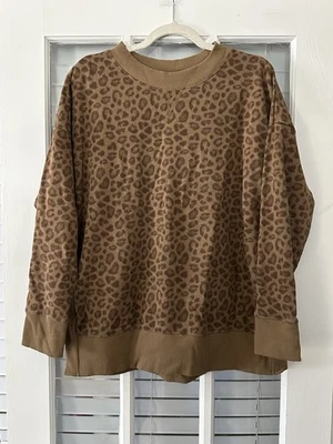 Avia Women’s L (12-14) High Slit Brown Khaki Leopard  Print Sweatshirt - Image 1 of 4