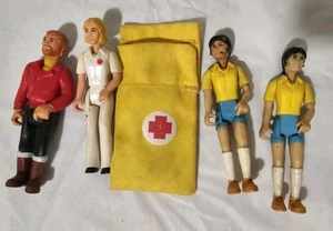Lote De 4 FISHER PRICE 1976 Adventure People 307 Hombre - ROJO Enfermera Y Senderistas  - Imagen 1 de 8