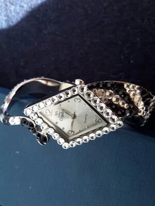 LADIES "JC CRYSTAL"QUARTZ COCKTAIL WATCH - Picture 1 of 6