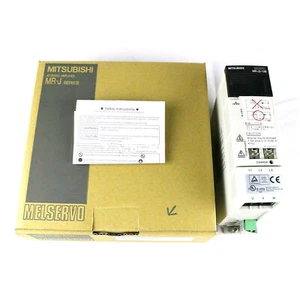 New In Box   MR-J2-10B MRJ210B Servo Drive #F8 - Picture 1 of 4