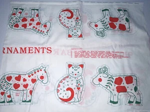 Springs Industries Homespun Barnyard Animals Holiday Ornaments Fabric Farm 7875 - Picture 1 of 8