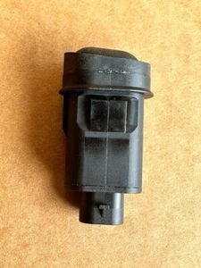 Trunk Lid Release Switch fits 2013-2016 Chevrolet Malibu Malibu Limited  GM GENU - Bild 1 von 2