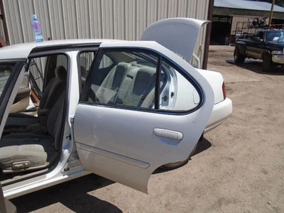 L REAR SIDE DOOR ELECTRIC FITS 98-01 ALTIMA 125044 - Image 1 of 2