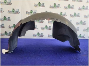 2003-2006 Chevrolet SSR Pickup Truck Driver Front Fender Liner Shield 2682 - Picture 1 of 12