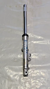 GENUINE YAMAHA RD350 YPVS 31K 1983 -86 LEFT FORK LEG STANCHION- PITTED - Picture 1 of 15