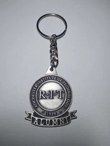 VTG Rochester Institute Of Technology R.I.T. Alumni Old Forge Pewter Key Chain - Picture 1 of 6