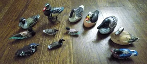 Vtg Lot 12 Bahamas Souvenir Mini Duck Figures Wooden Handpainted Carved Ceramic - Picture 1 of 21