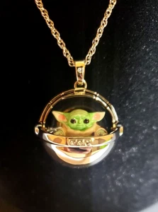 STAR WARS Mandalorian The Child Grogu Baby Yoda Hover Bradford Pendant Necklace - Picture 1 of 8