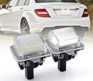 Mercedes Benz (2011-) LED Kennzeichenbeleuchtung - Bild 1 von 2