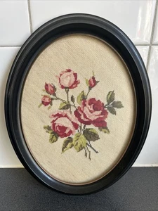 Lot 5 Vintage Floral Needle Point Cross Stitch Wood Oval Frame 24x19cm - Picture 1 of 5