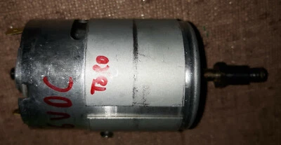 20JJ25  6VDC MOTOR, FROM TORO STRING TRIMMER, TESTS GOOD, VERY GOOD CONDITION - Image 1 of 4