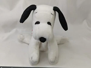 Snoopy Dog Plush 6 Inch Beans Metlife Determined Production Stuffed Animal Toy - Picture 1 of 10