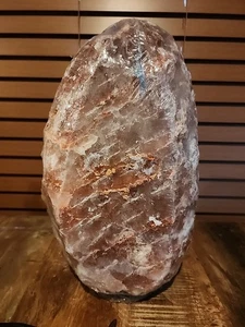 NEU Himalaya Salzlampe groß versiegelt 26 Pfund rot pink weiß mit Netzkabel - Bild 1 von 5