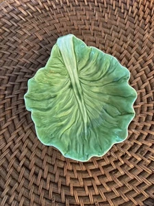Vintage Cabbage Leaf Small Dish Bowl Takahashi San Francisco - Picture 1 of 6