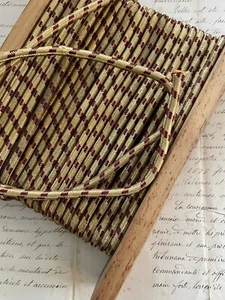 Antico cavo tubolare metallico filo oro/rosso scuro francese vintage militare 1/4" - Foto 1 di 2