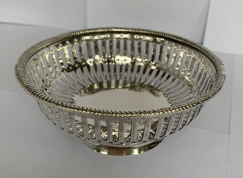 Victorian Pierced Sterling Silver Round Bowl by Brewis & Co from 1895 Cover
