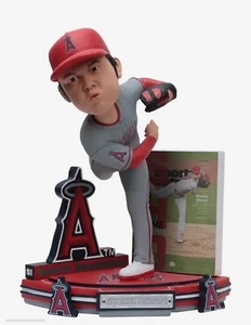 Shohei Ohtani Los Angeles Angels Pitching Sports Illustrated Cover Bobblehead - Picture 1 of 2