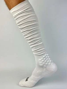 We Ball Sports extra lange, professionell gepolsterte Fußball-Scrunch-Socken (weiß, XL & L) - Bild 1 von 4