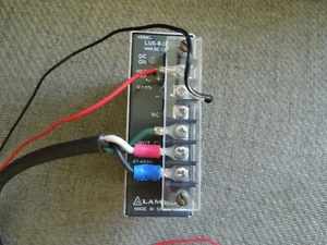 LAMBDA LUS-8-12 Regulated Power Supply - Picture 1 of 4